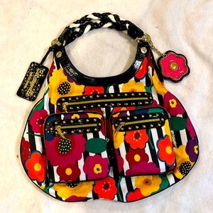 Betseyville by Betsey Johnson Flower Bag